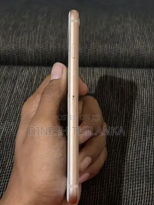 Apple iPhone 8 (Used)