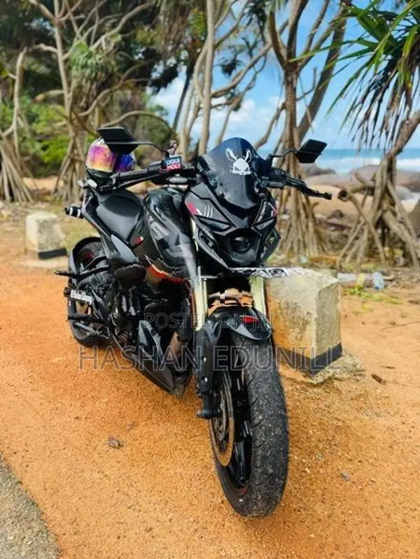 Bajaj Pulsar N160 2025