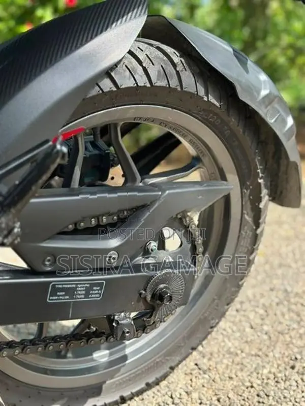 Bajaj Pulsar NS200 2026