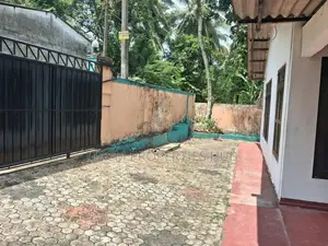 Valuable House with Land for Sale near Kiribathgoda