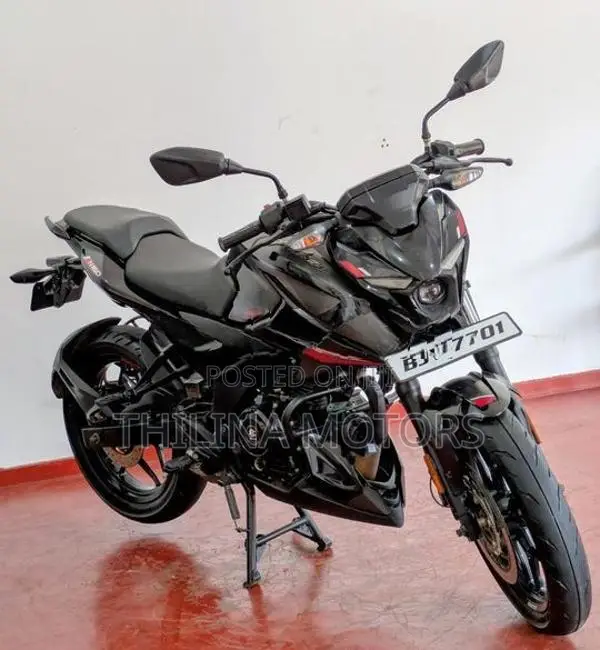 Bajaj Pulsar N160 2025