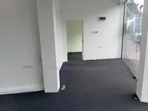 Prime Ground Floor Commercial Space For Rent In Colombo 05 [ 239 C ]