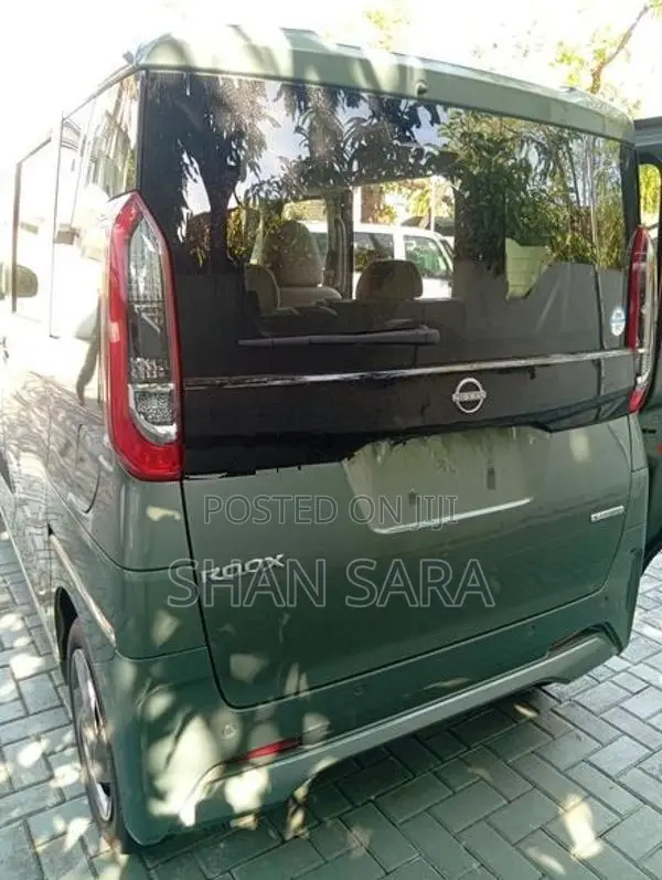 Nissan Roox X 2024