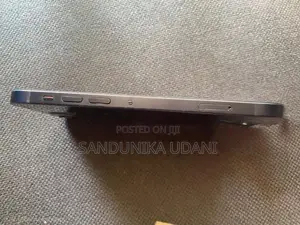 Apple iPhone 12 (Used)