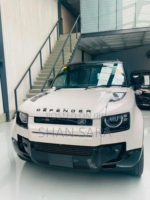 Land Rover Defender 110 X Dynamic SE 2025