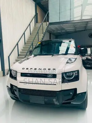 Land Rover Defender 110 X Dynamic SE 2025