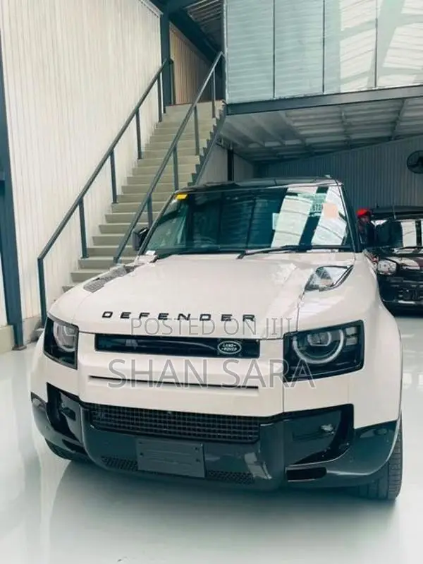 Land Rover Defender 110 X Dynamic SE 2025