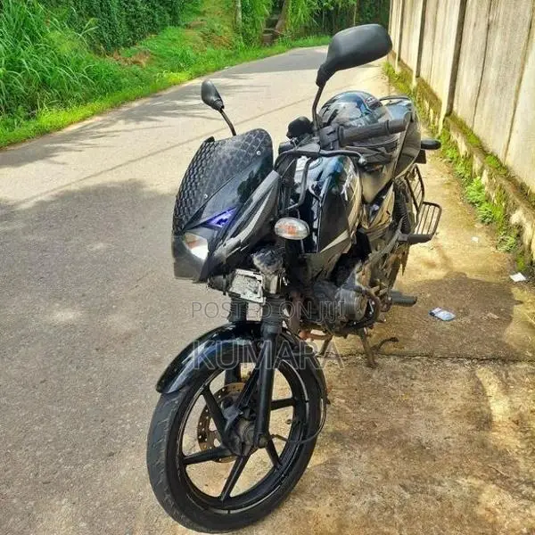 Bajaj Pulsar 150 DTS-i 2017