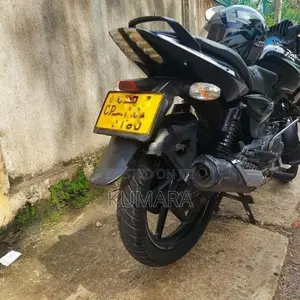 Bajaj Pulsar 150 DTS-i 2017
