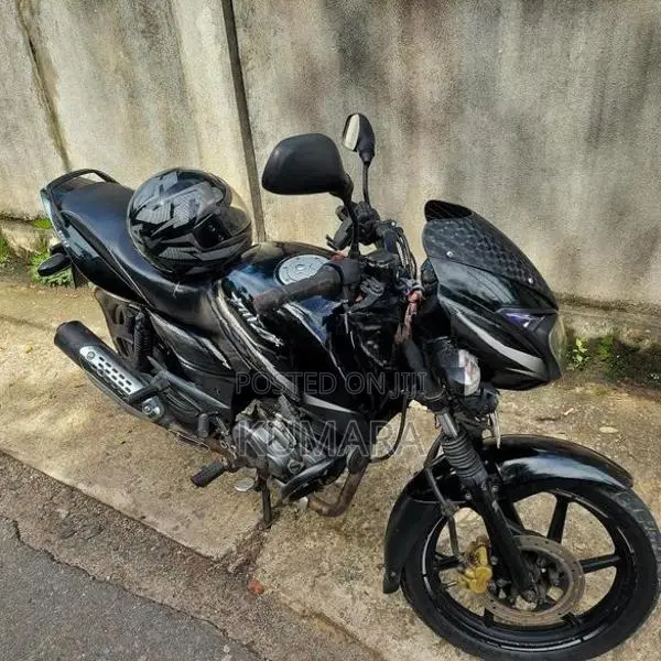 Bajaj Pulsar 150 DTS-i 2017