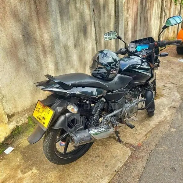 Bajaj Pulsar 150 DTS-i 2017