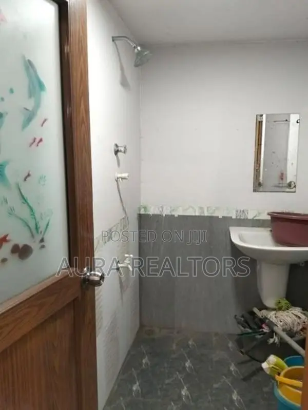5 Bedrooms House For Rent In Colombo 05 (P-347)