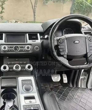 Land Rover Range Sport HSE 2012