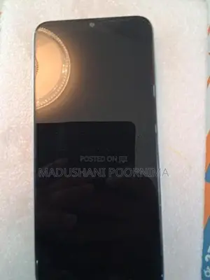 ZTE V50 Design (Used)