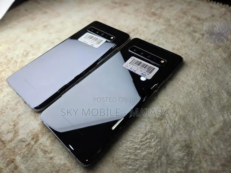 Samsung Galaxy S10 5G/256GB (Used)