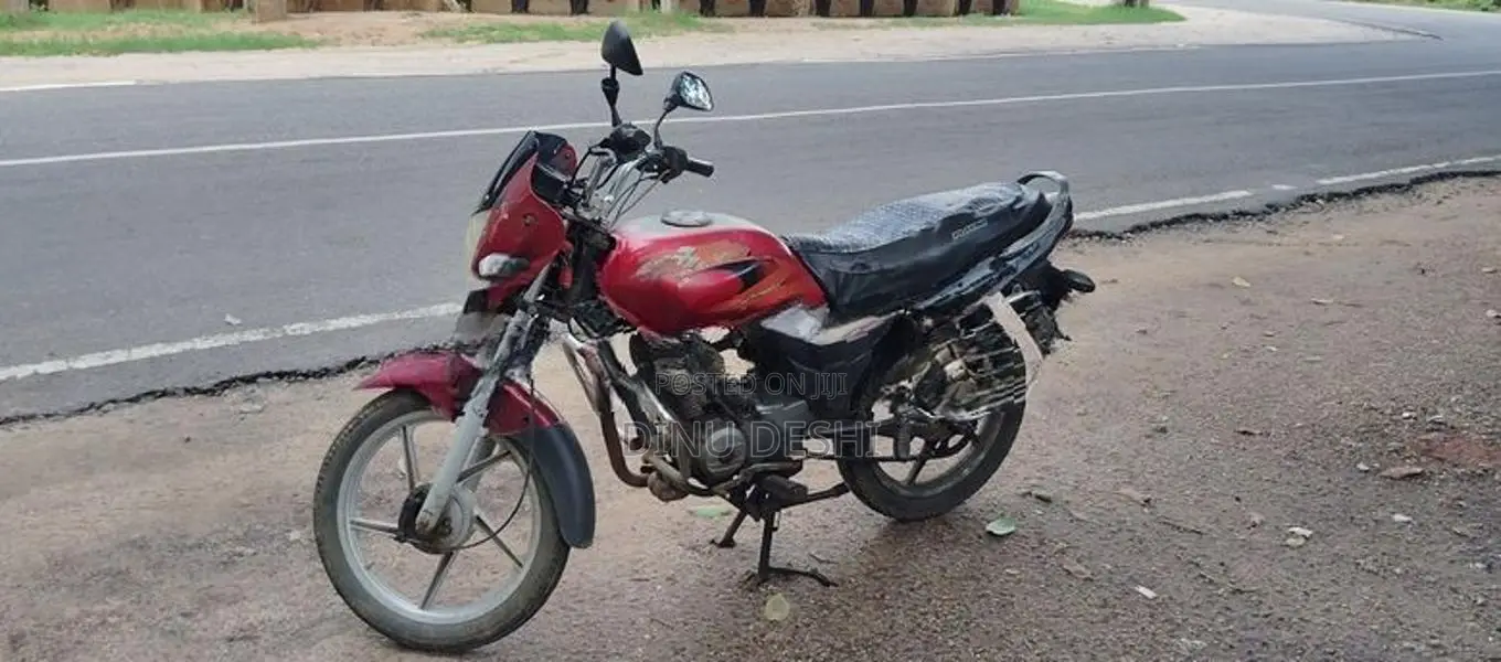 Bajaj Platina 100 2010