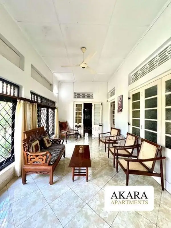 Colombo 05 31.25 Perches - Unfurnished House for Sale HL42379