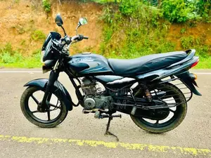 Bajaj Platina 100 2012
