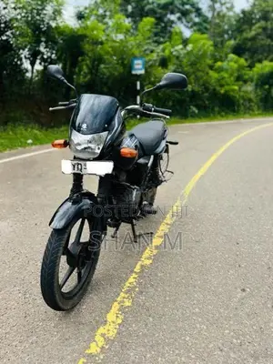 Bajaj Platina 100 2012