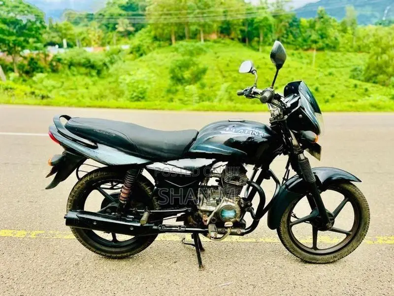 Bajaj Platina 100 2012