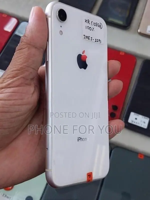 Apple iPhone XR (Used)