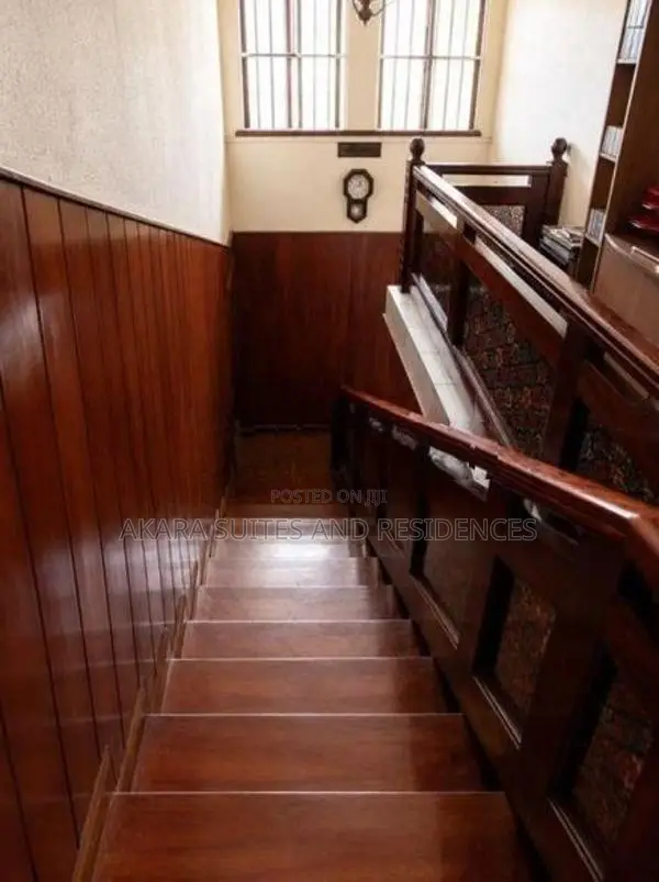 Colombo 05 14.75 Perches - Semi Furnished House for Sale HL55096