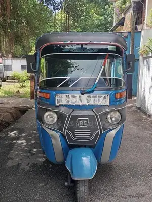 Bajaj RE Three Wheeler 2015