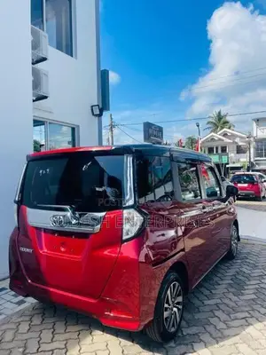 Toyota Roomy Custom G 2025
