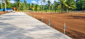 Land Plots for Sale in Nittambuwa Y97