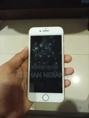 Apple iPhone 8 (Used)