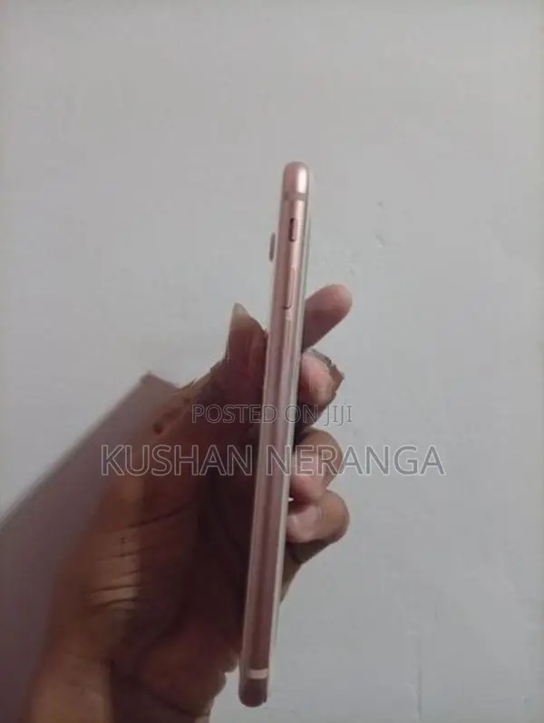 Apple iPhone 8 (Used)