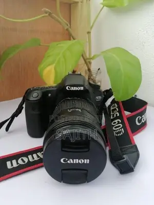 Canon 60D DSLR Camera