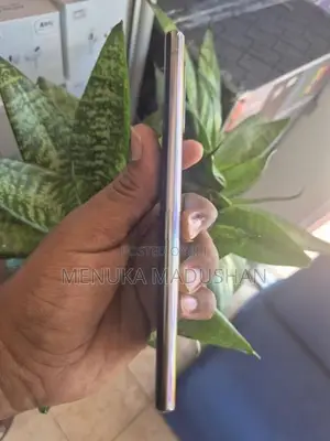Samsung Galaxy S10 (Used)