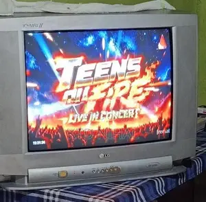 LG CRT TV