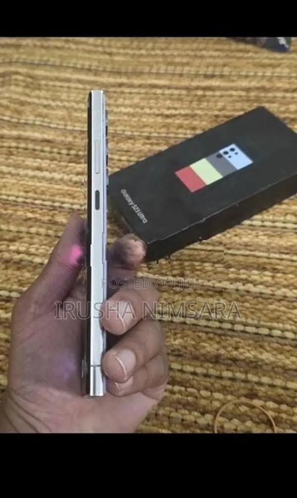 Samsung Galaxy S23 Ultra (Used)