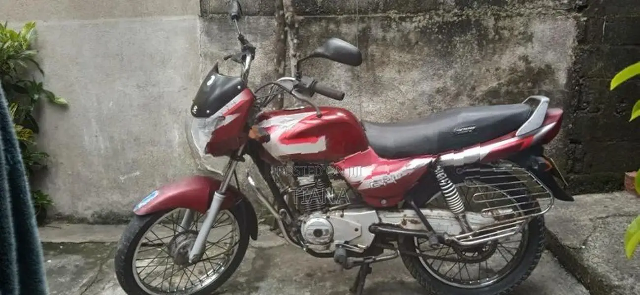 Bajaj CT100 2005