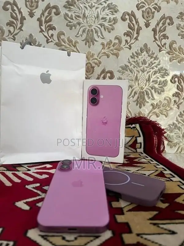 Apple iPhone 16 (Used)