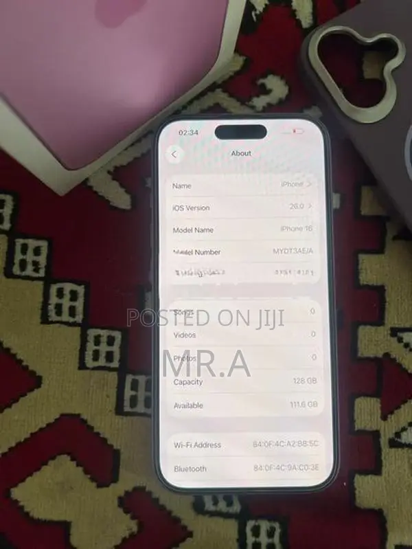 Apple iPhone 16 (Used)
