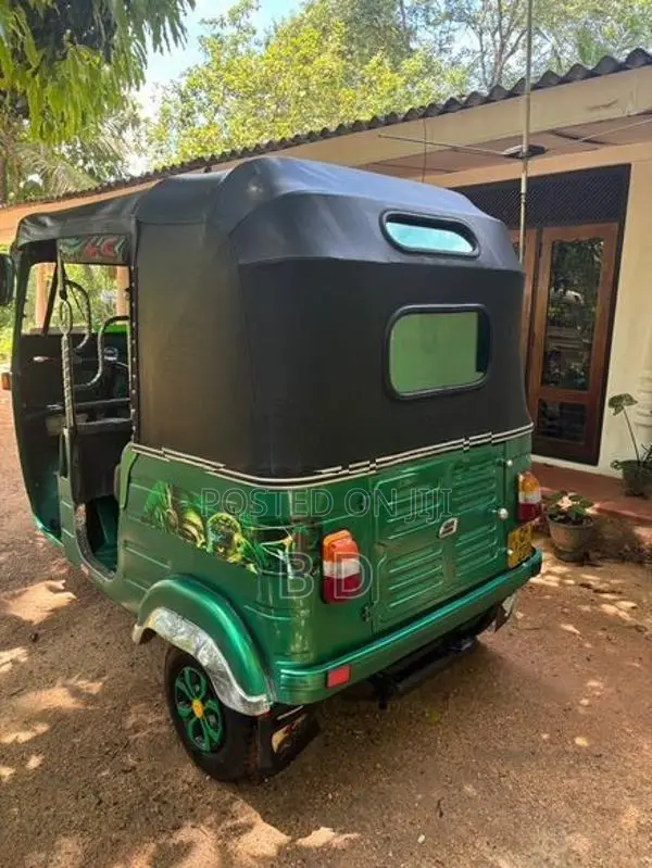 Bajaj 4 Stock 2007