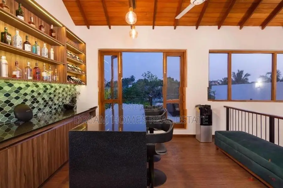 Fully Furnished Luxury 2-Story House For Rent In Baththaramulla