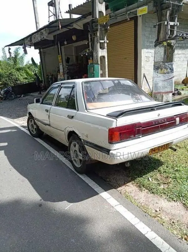 Nissan Sunny 1989
