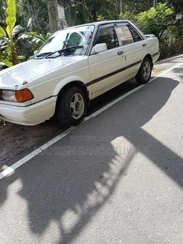 Nissan Sunny 1989