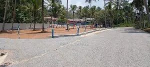 Land IN Kadawatha