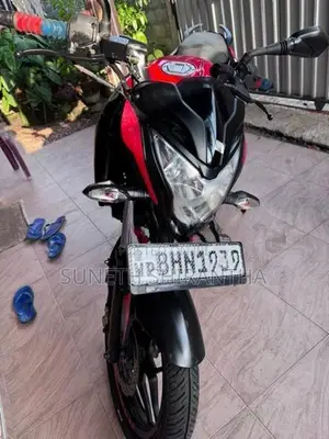 Bajaj Pulsar NS160 2018