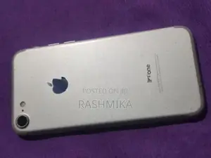 Apple iPhone 7 128GB (Used)