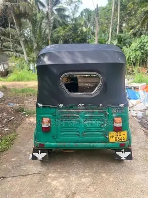 Bajaj RE 2stock 2006