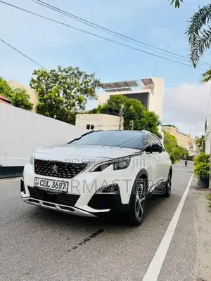 Peugeot 5008 Highest spec 2019