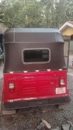 Bajaj RE 2 Stock 2003