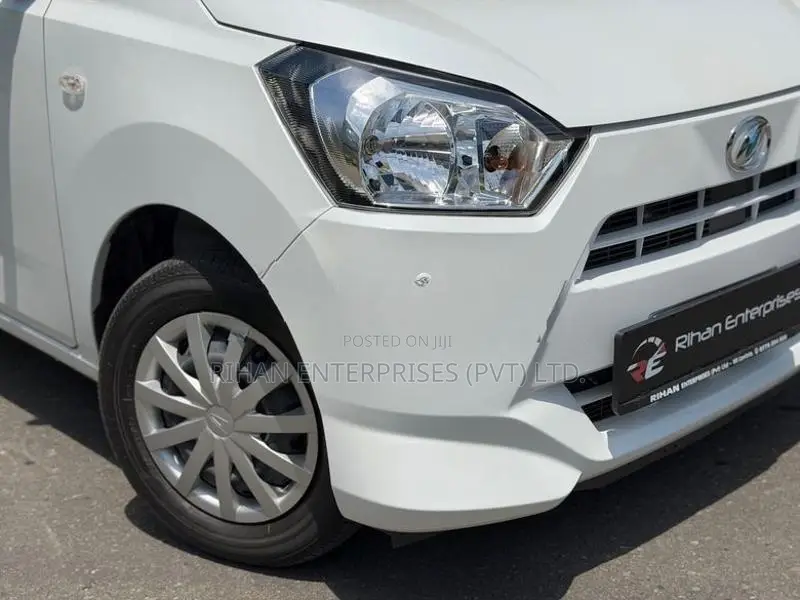 Daihatsu Mira ES L SA3 Pearl 2024