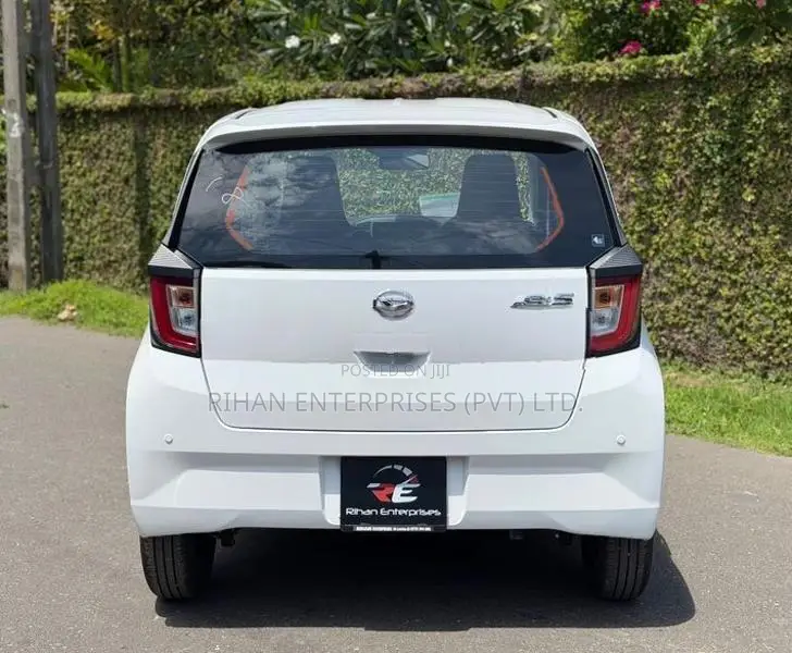 Daihatsu Mira ES L SA3 Pearl 2024
